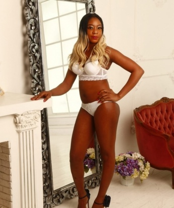 Волшебный Москва ждет нас, чтобы испытать незабываемое наслаждение вместе.
💋 Мои услуги включают все, что ты только пожелаешь. Я умею прекрасно массировать, знаю много интересных поз и фетишей. Не стесняйся рассказать мне о своих самых сокровенных желаниях, и я сделаю все, чтобы их осуществить.
🌟 У меня есть много положительных отзывов от довольных клиентов. Они говорят о моем профессионализме, нежности и умении сделать каждую встречу незабываемой. Я всегда стараюсь удовлетворить каждого, кто обратится ко мне за интимными услугами.
📸 На фото ты можешь увидеть некоторые мои прекрасные формы, которые покорят твое воображение. Но лучше всего все это увидеть своими глазами в реальной жизни.
❤️ Если хочешь провести незабываемое время, позвони мне и договоримся о встрече. Я жду тебя, чтобы сделать твои фантазии ярче и страстнее. Обещаю, ты не пожалеешь! 3908, 21 год